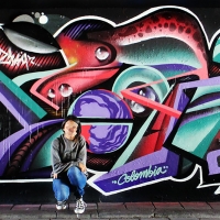 Zurik_HMNI_Graffiti_Girl_Bogota_Colombia_16