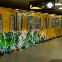kevin-schulzbus_berlin-metro-graffiti_06