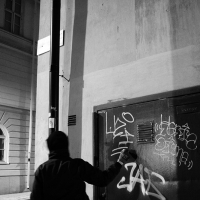 Bombing With Uzi_WUFC_Graffiti_Spraydaily_03.jpg